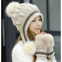 Женская вязаная шапка и открытые варежки "Ledy Winter #1"